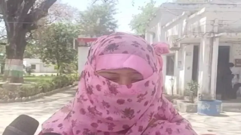 Cheating of marriage with Hindu widow by changing name, pressure to convert religion by making obscene video